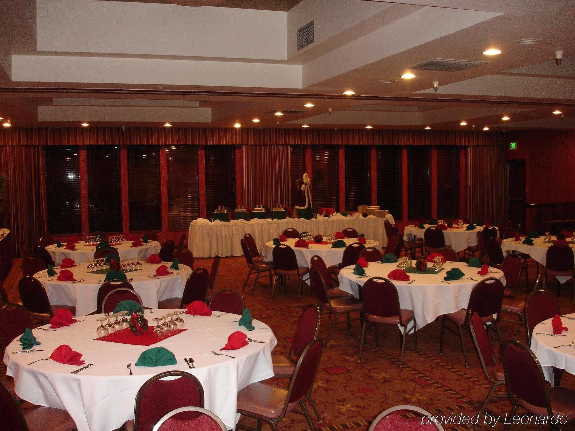 Ramada By Wyndham Tukwila Southcenter Hotel Restaurant foto